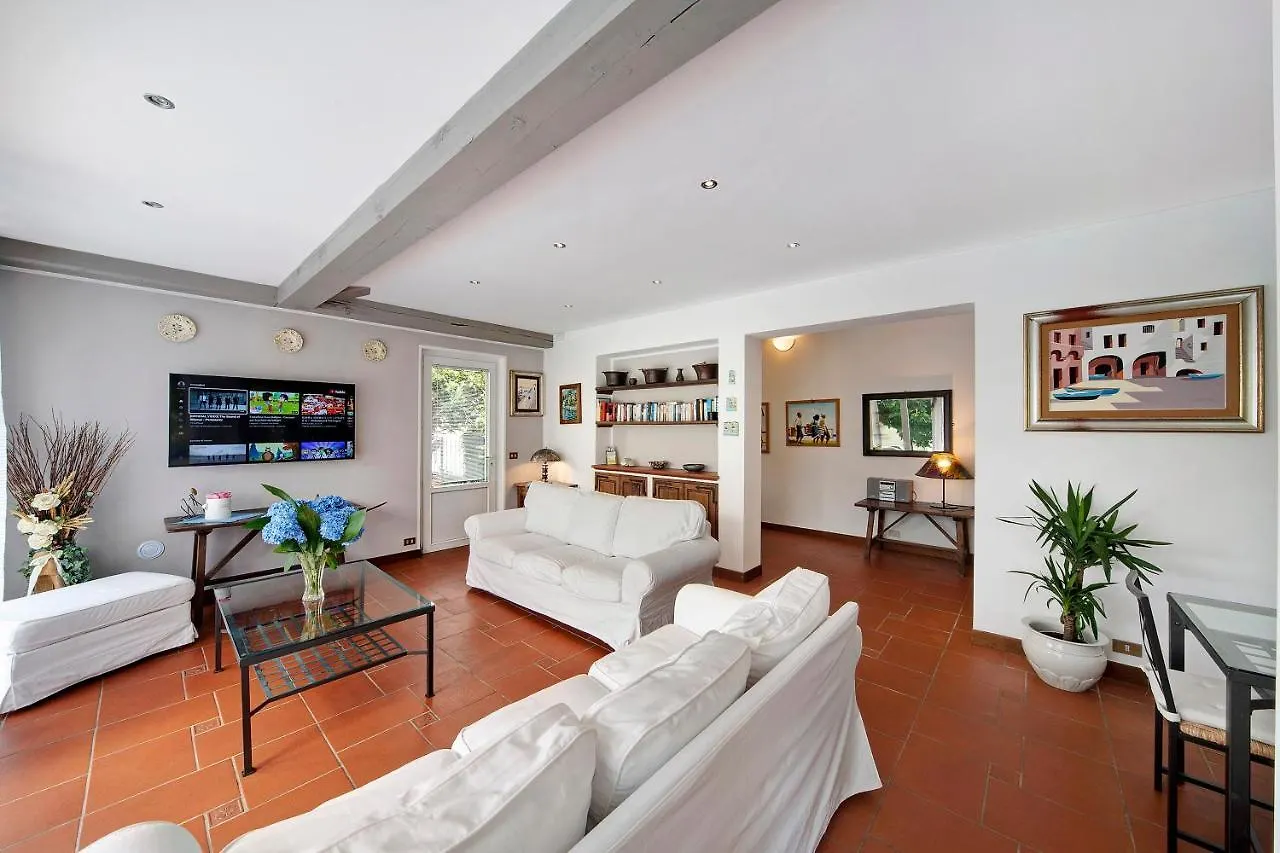 Luxury Country House Domaso 0*,  Italien