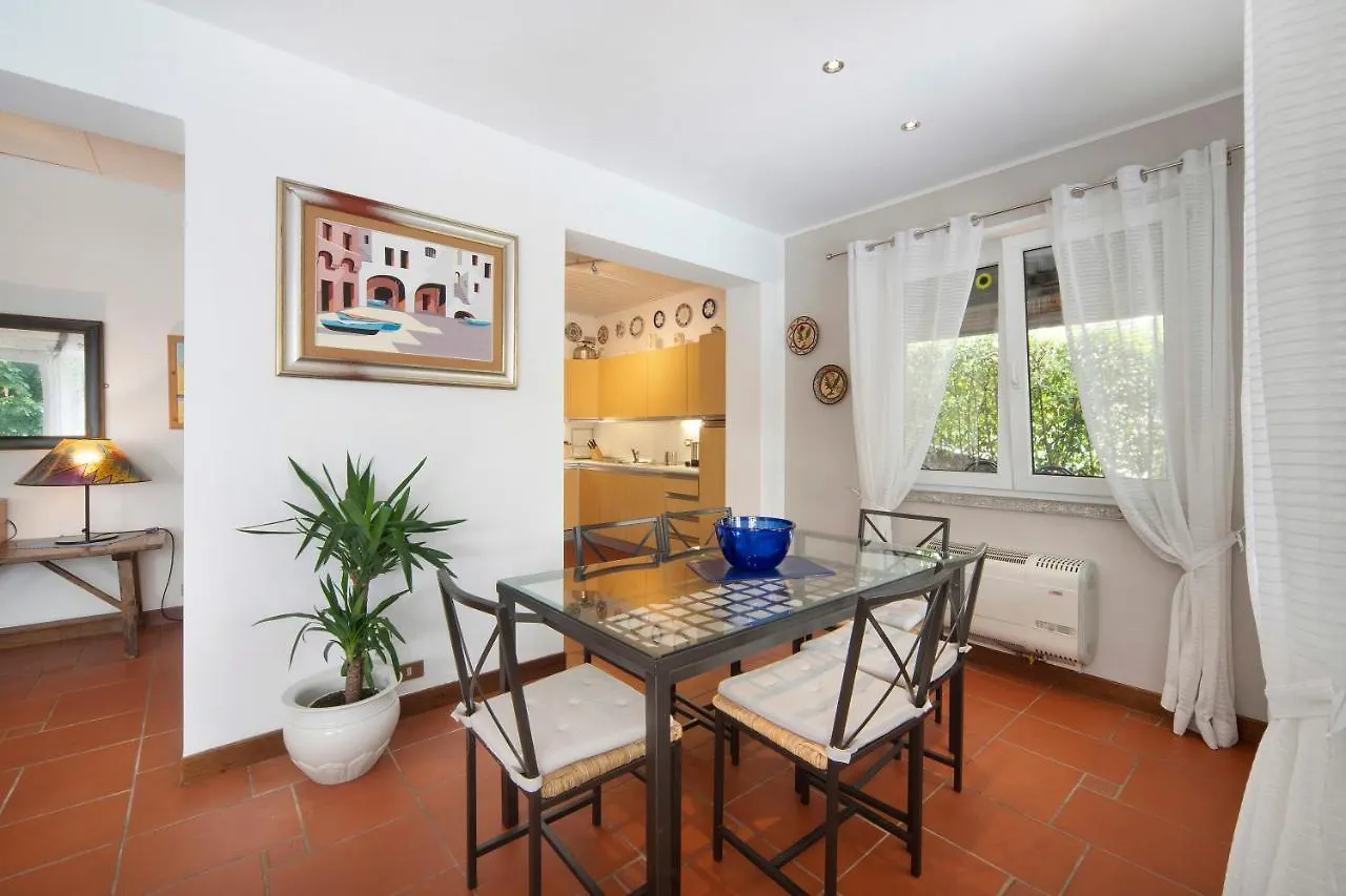 Vila Luxury Country House Domaso